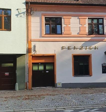 Penzion U Kohoutka Pardubice Luaran gambar