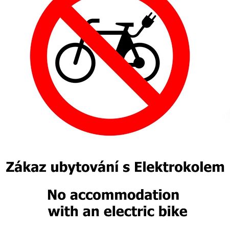 Penzion U Kohoutka Pardubice Luaran gambar