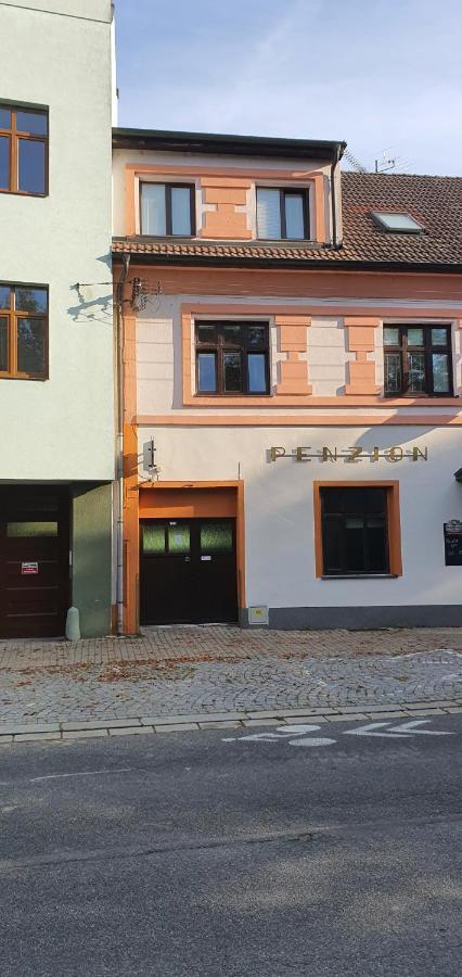 Penzion U Kohoutka Pardubice Luaran gambar