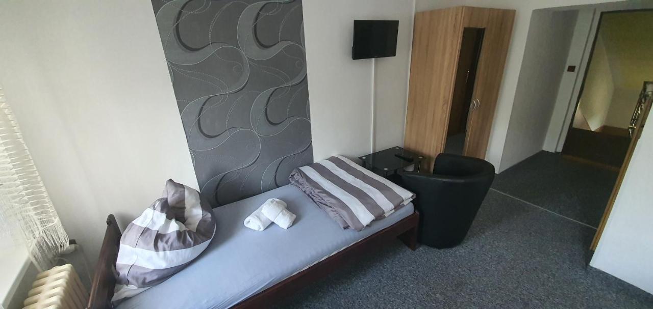Penzion U Kohoutka Pardubice Luaran gambar