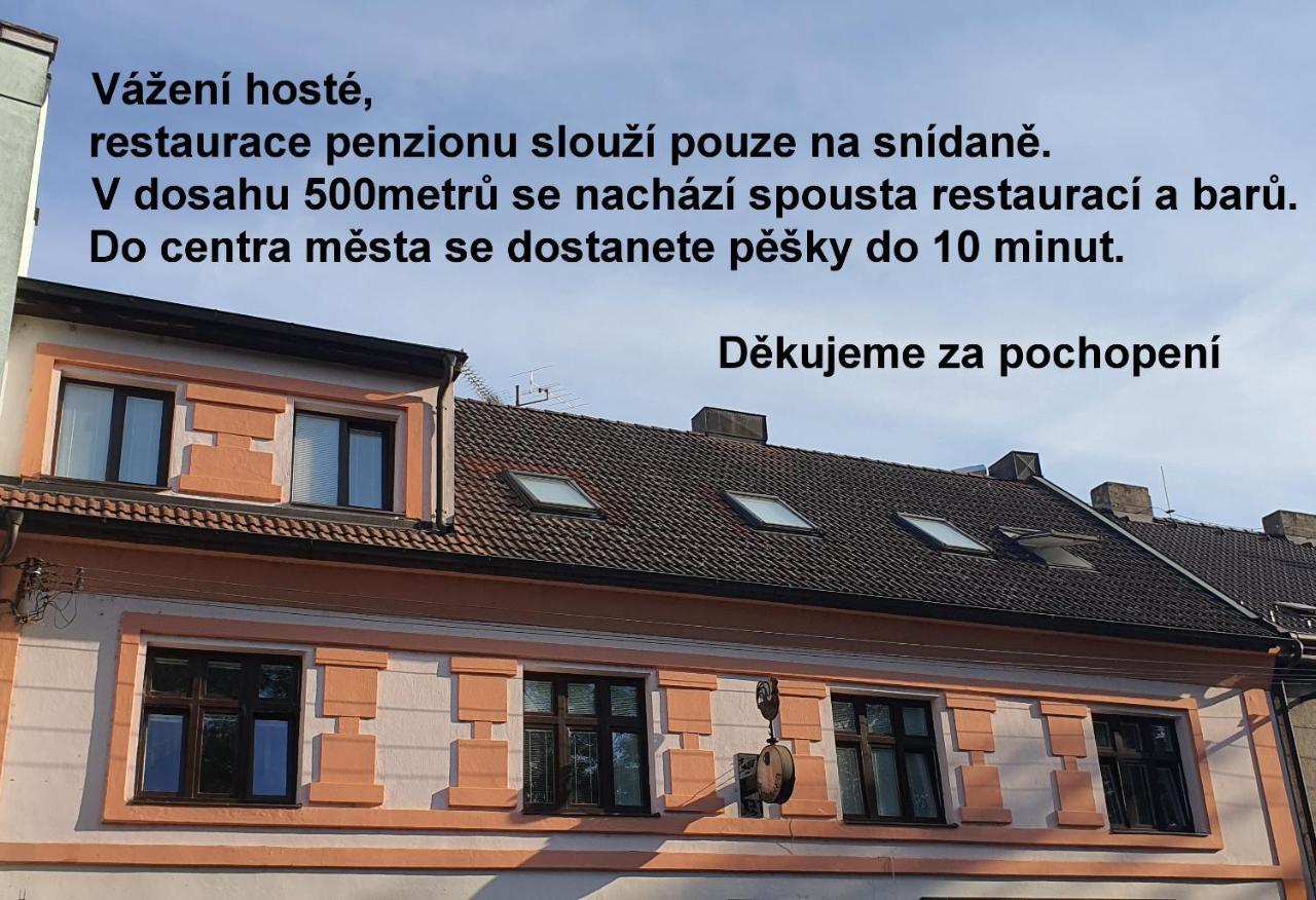 Penzion U Kohoutka Pardubice Luaran gambar